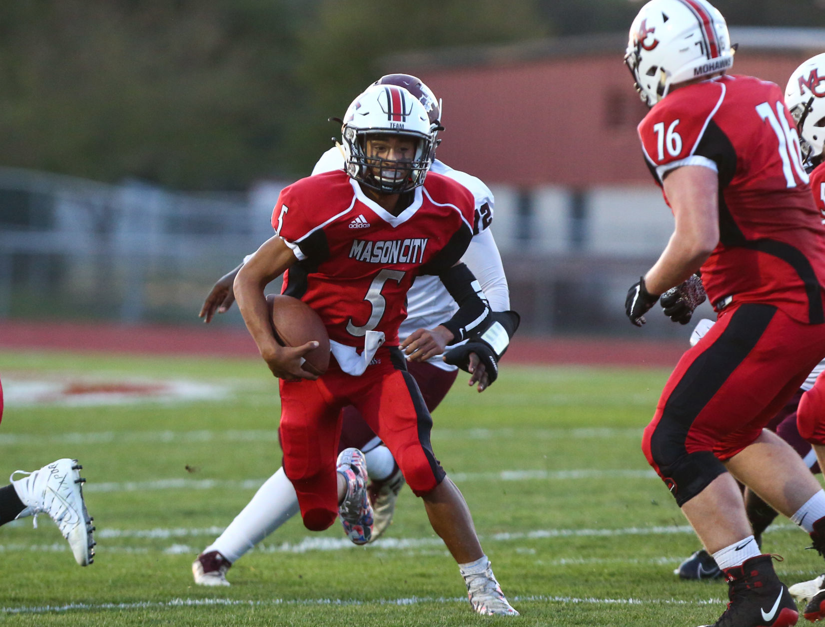 Mason City vs Waterloo West 09-06-2019 (5).jpg